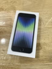 iPhone SE (2022) — seller’s listing photo