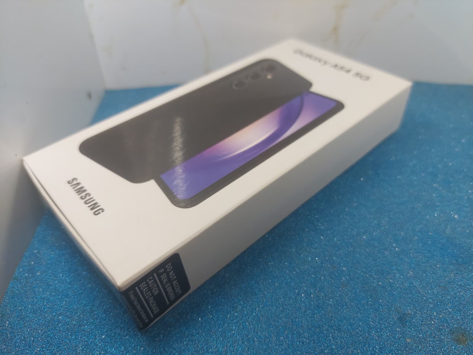Galaxy A54 5G — seller’s listing photo