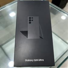 Galaxy S24 Ultra — seller’s listing photo