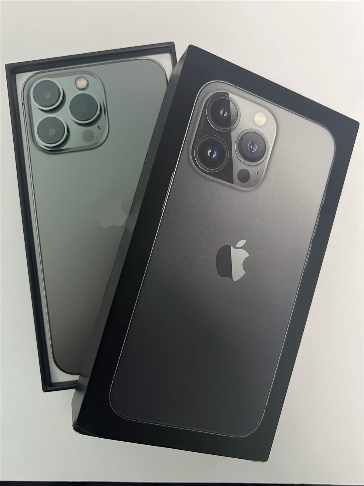 iPhone 13 Pro — seller’s listing photo