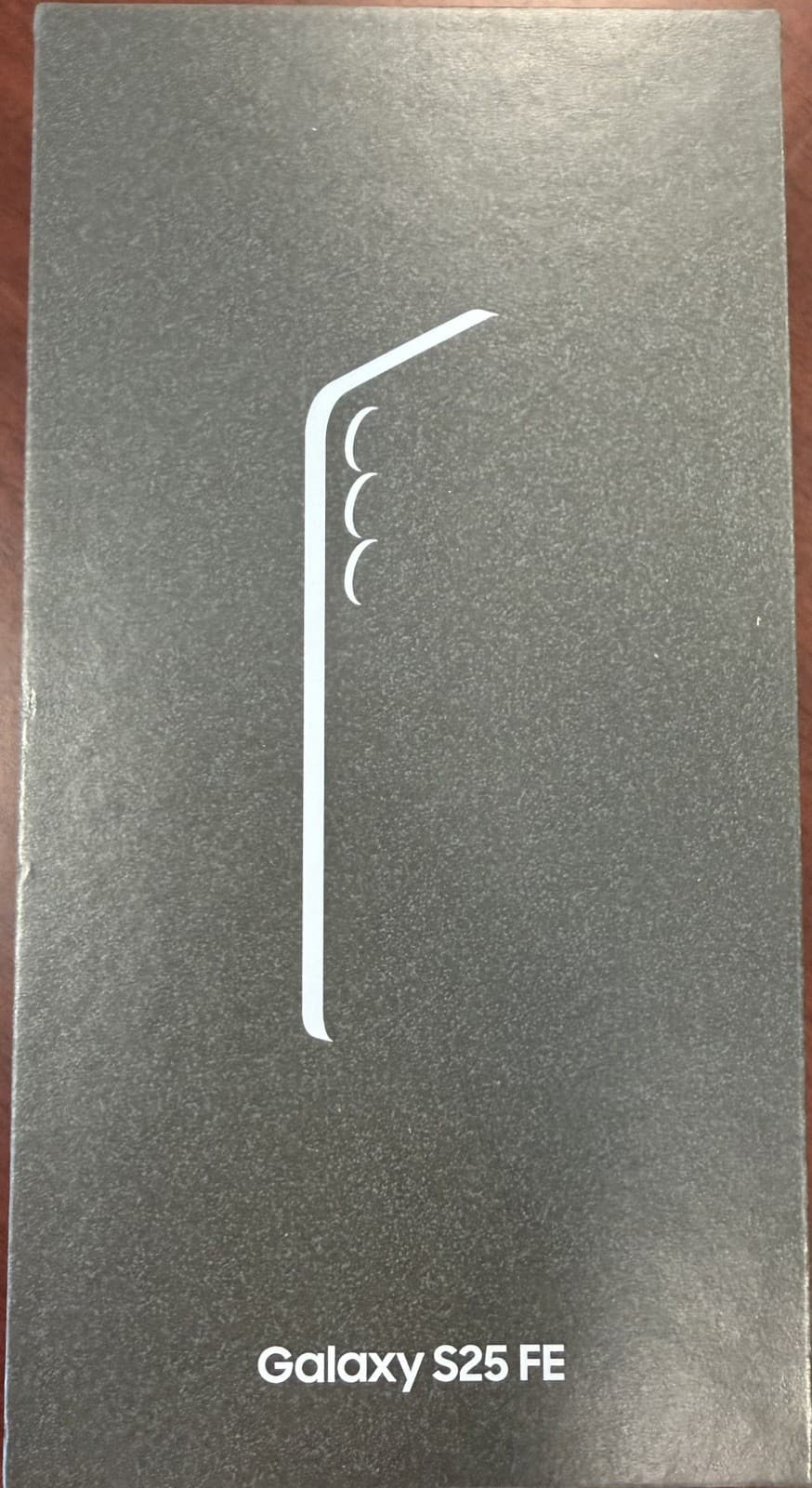 Galaxy S25 FE — seller’s listing photo