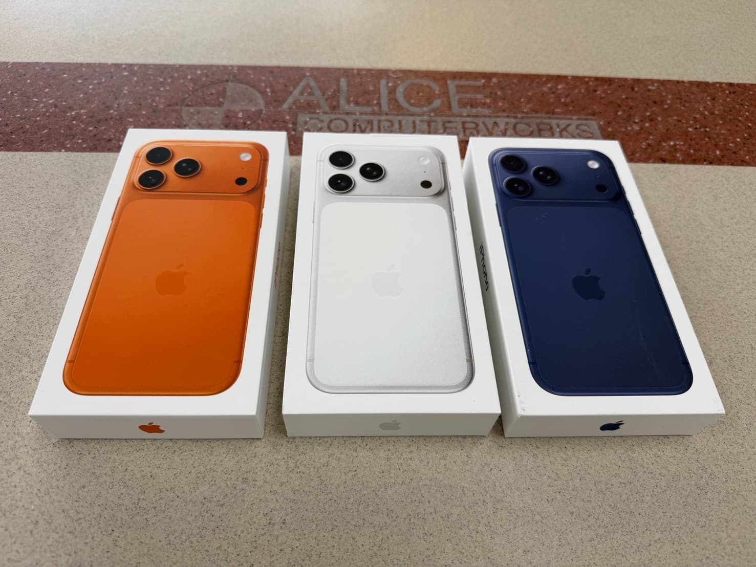 iPhone 17 Pro — seller’s listing photo