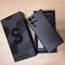 Galaxy S22 Ultra — seller’s listing photo