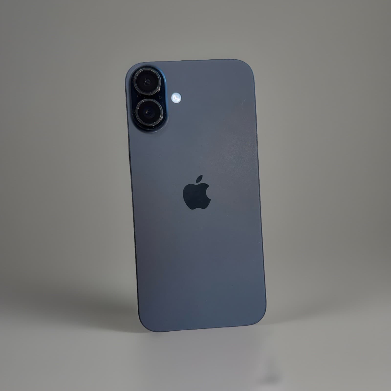 iPhone 16 Plus — seller’s listing photo