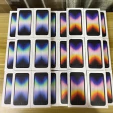 iPhone SE (2022) — seller’s listing photo