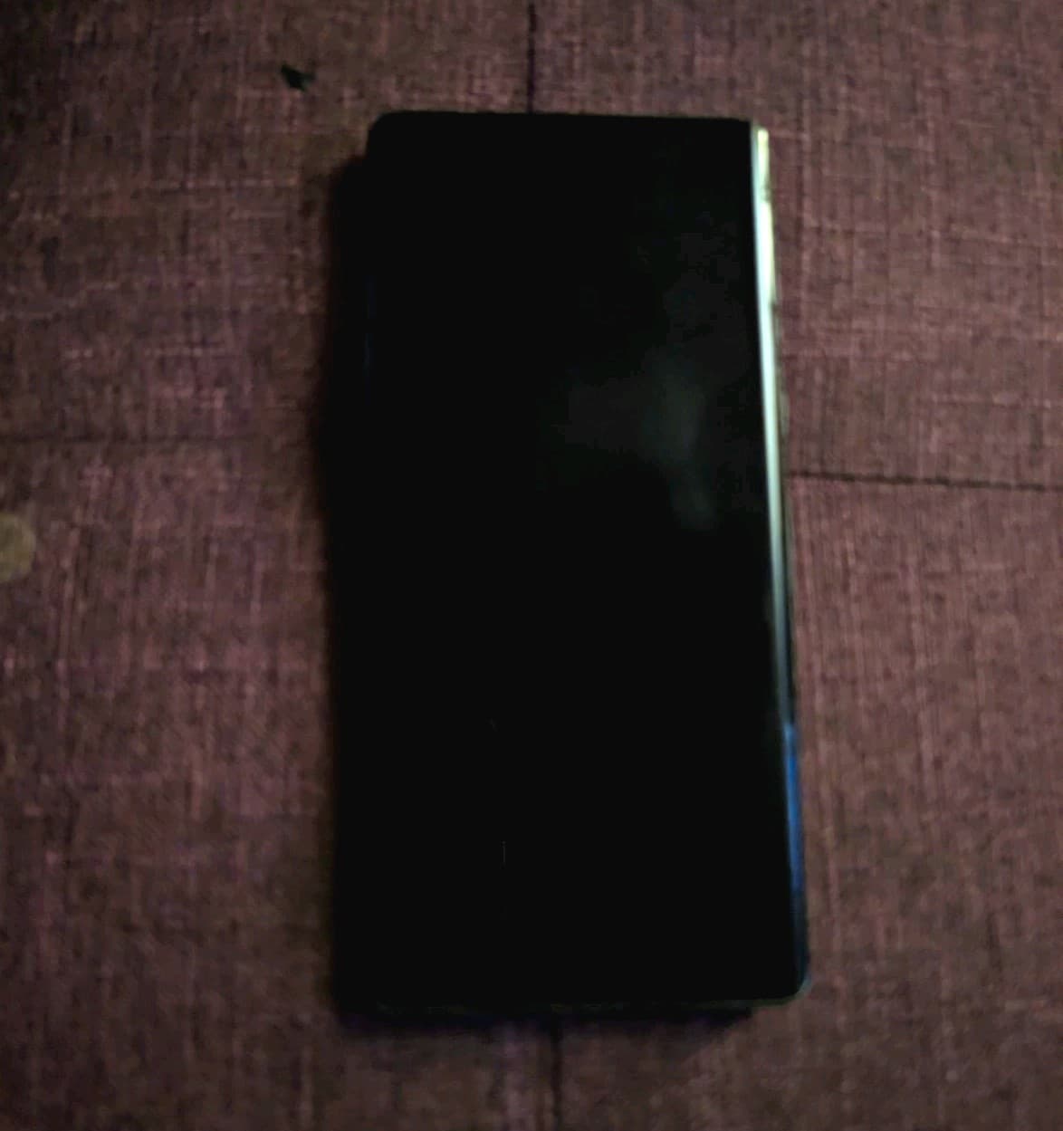 Pixel 7 Pro — seller’s listing photo