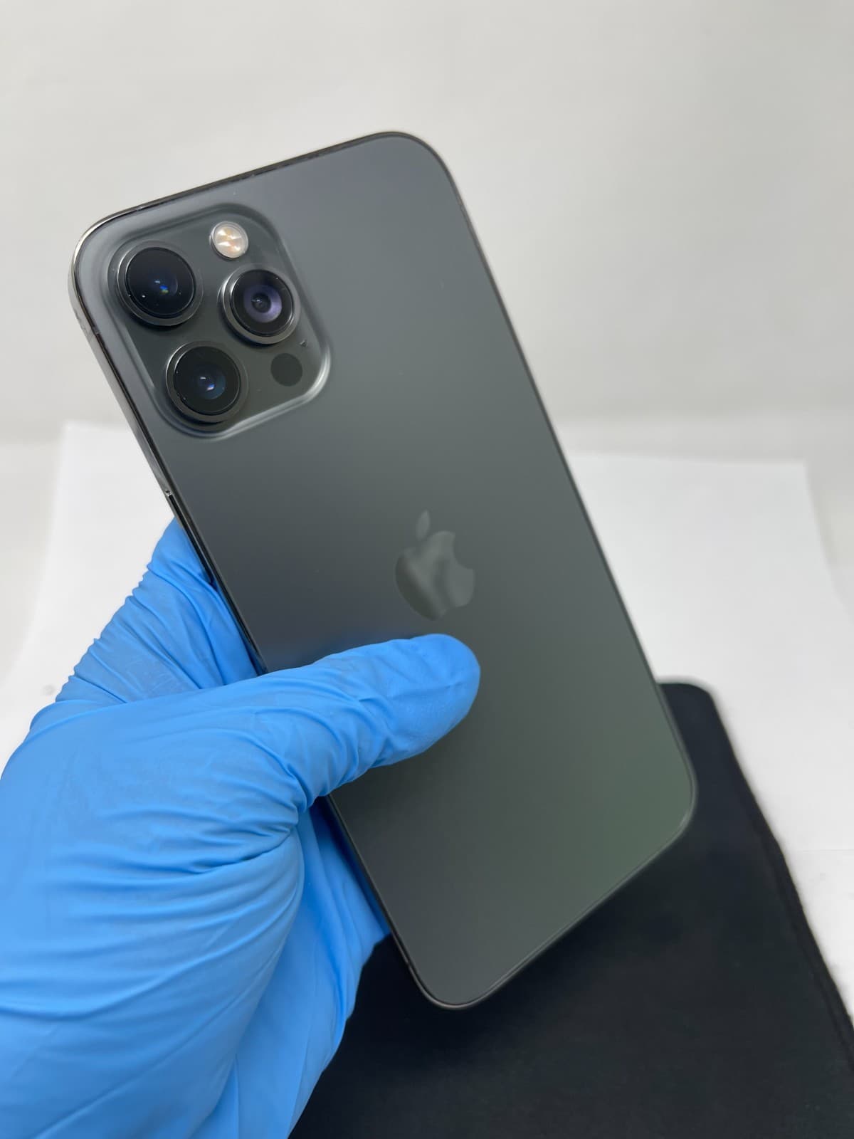 iPhone 12 Pro Max — seller’s listing photo