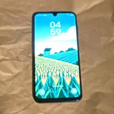 Galaxy A16 5G — seller’s listing photo