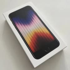 iPhone SE (2022) — seller’s listing photo