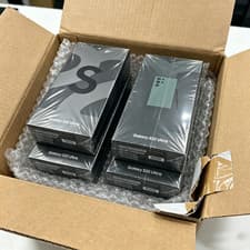 Galaxy S22 Ultra — seller’s listing photo