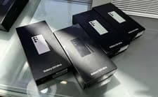 Galaxy S23 Ultra — seller’s listing photo