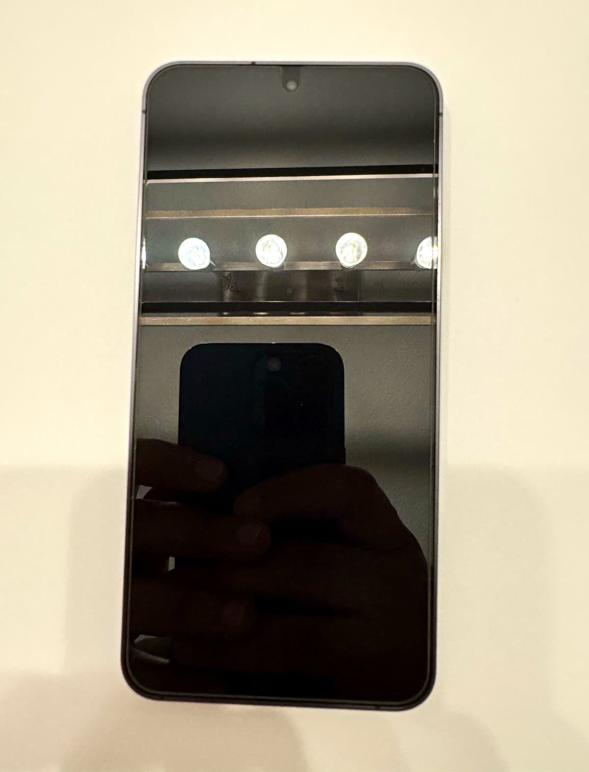 Galaxy S24 — seller’s listing photo