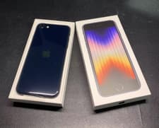 iPhone SE (2022) — seller’s listing photo