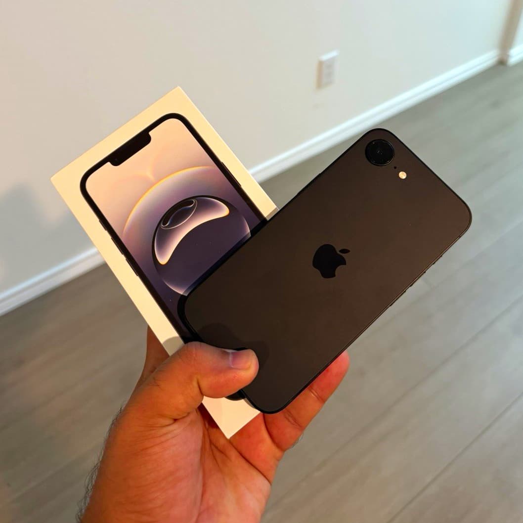 iPhone 16e — seller’s listing photo