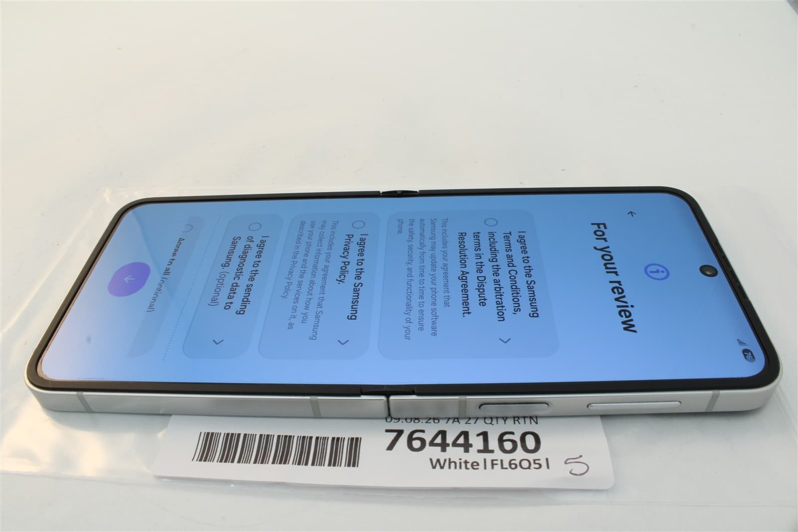 Galaxy Z Flip6 — seller’s listing photo