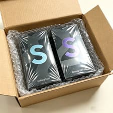 Galaxy S22 — seller’s listing photo