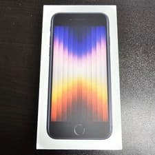 iPhone SE (2022) — seller’s listing photo