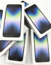 iPhone SE (2022) — seller’s listing photo