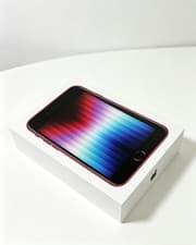 iPhone SE (2022) — seller’s listing photo