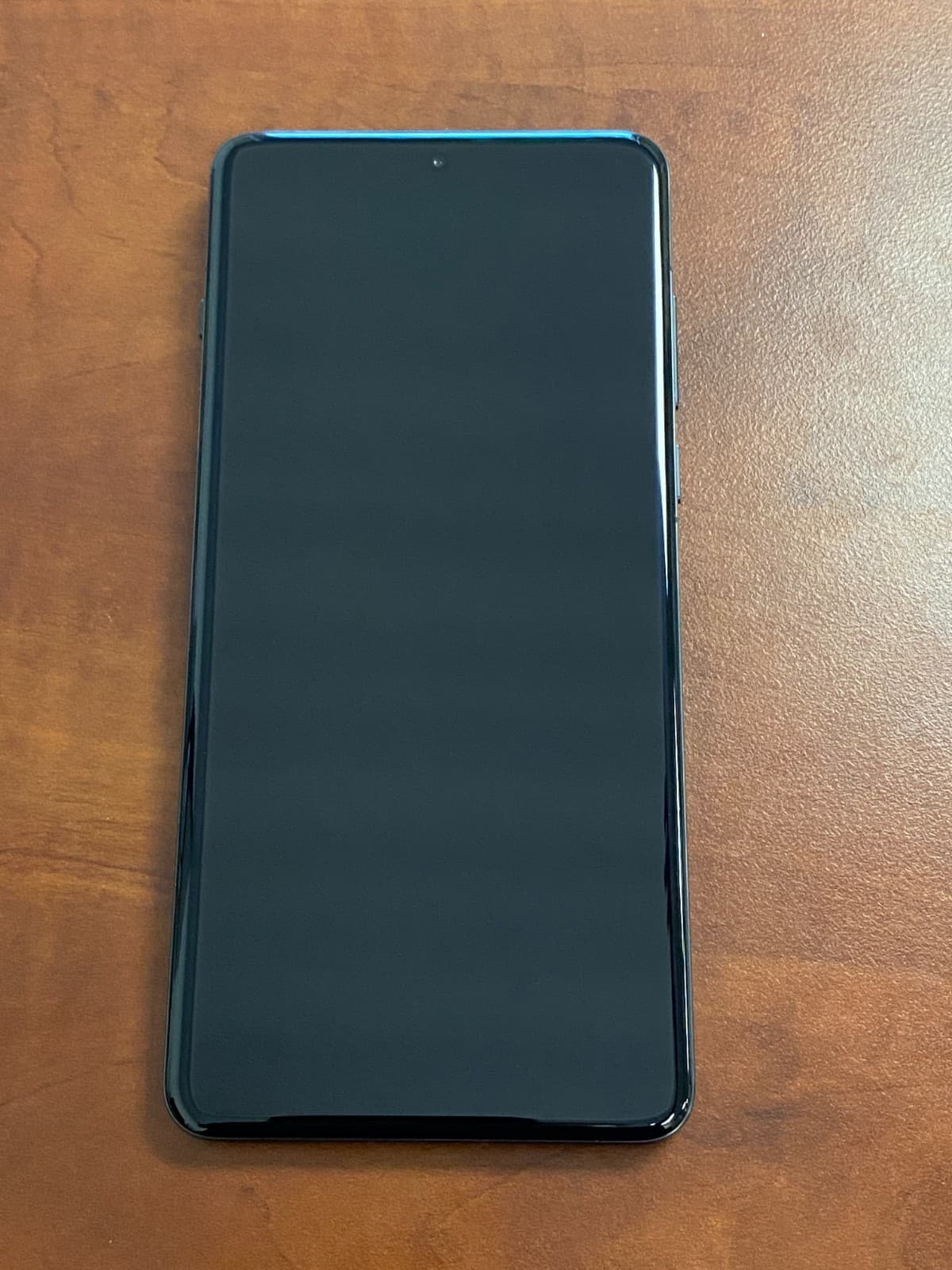OnePlus 13 — seller’s listing photo
