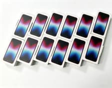 iPhone SE (2022) — seller’s listing photo