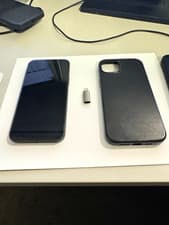 iPhone 14 Plus — seller’s listing photo