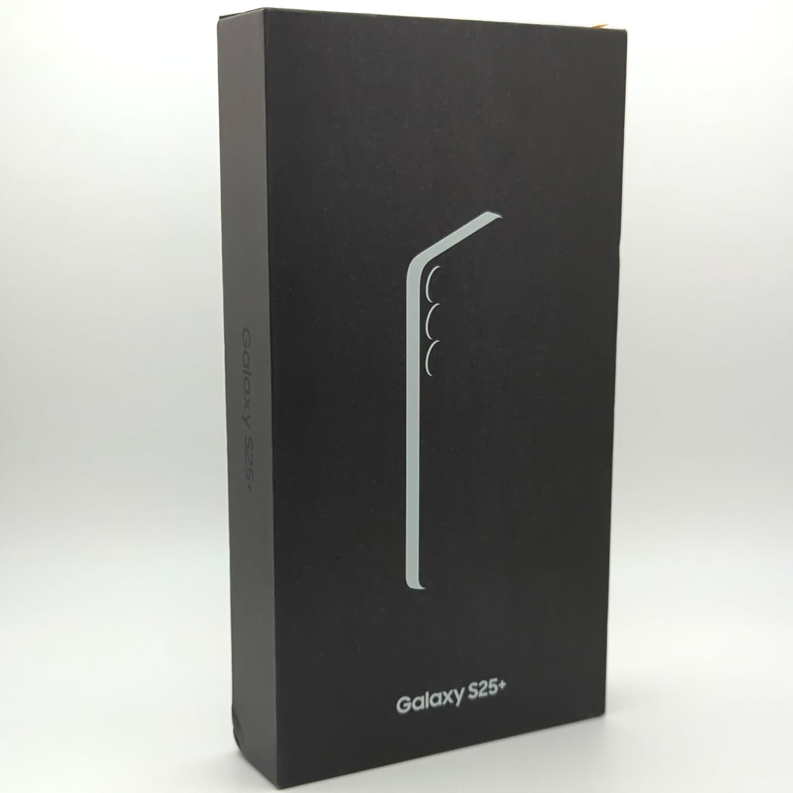 Galaxy S25 Plus — seller’s listing photo