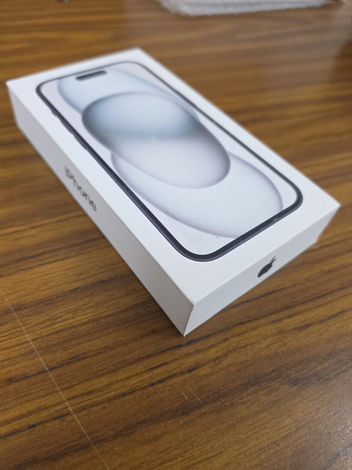 iPhone 15 — seller’s listing photo
