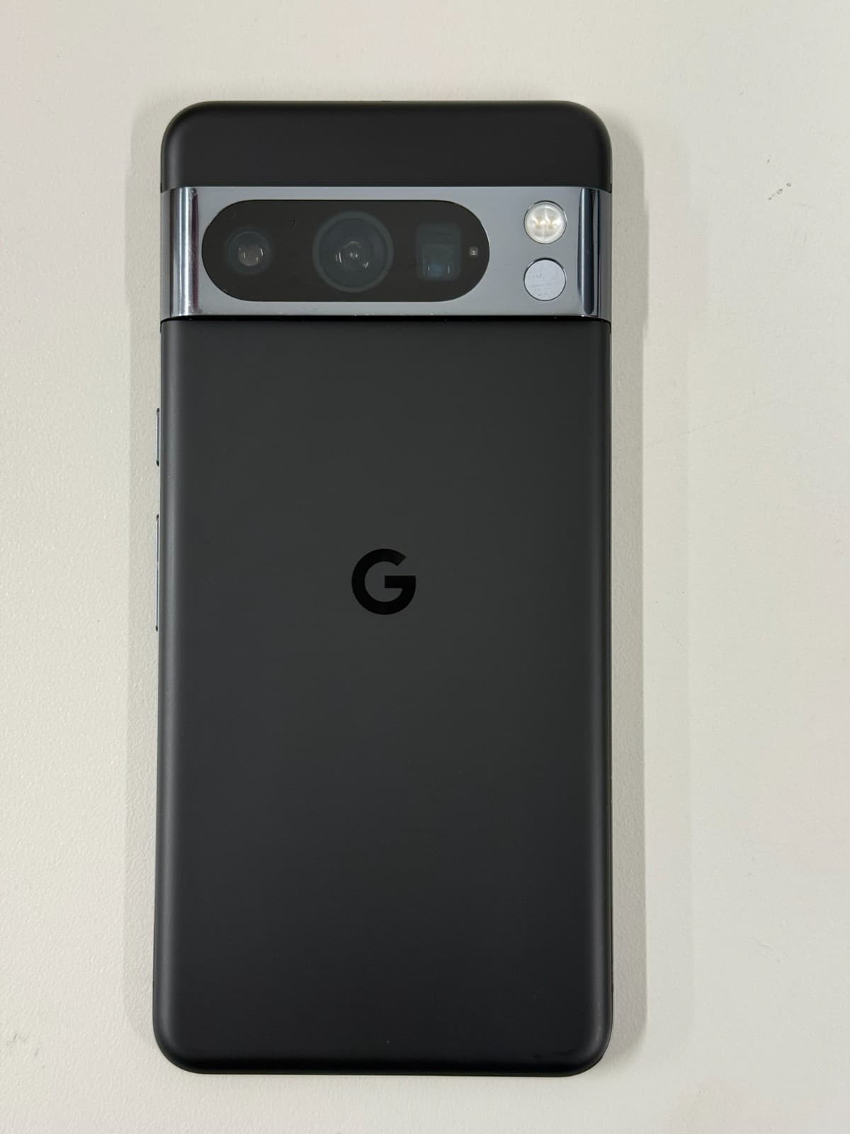 Pixel 8 Pro — seller’s listing photo
